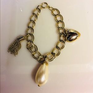 Very pretty bracelet for a larger wrist, 8”